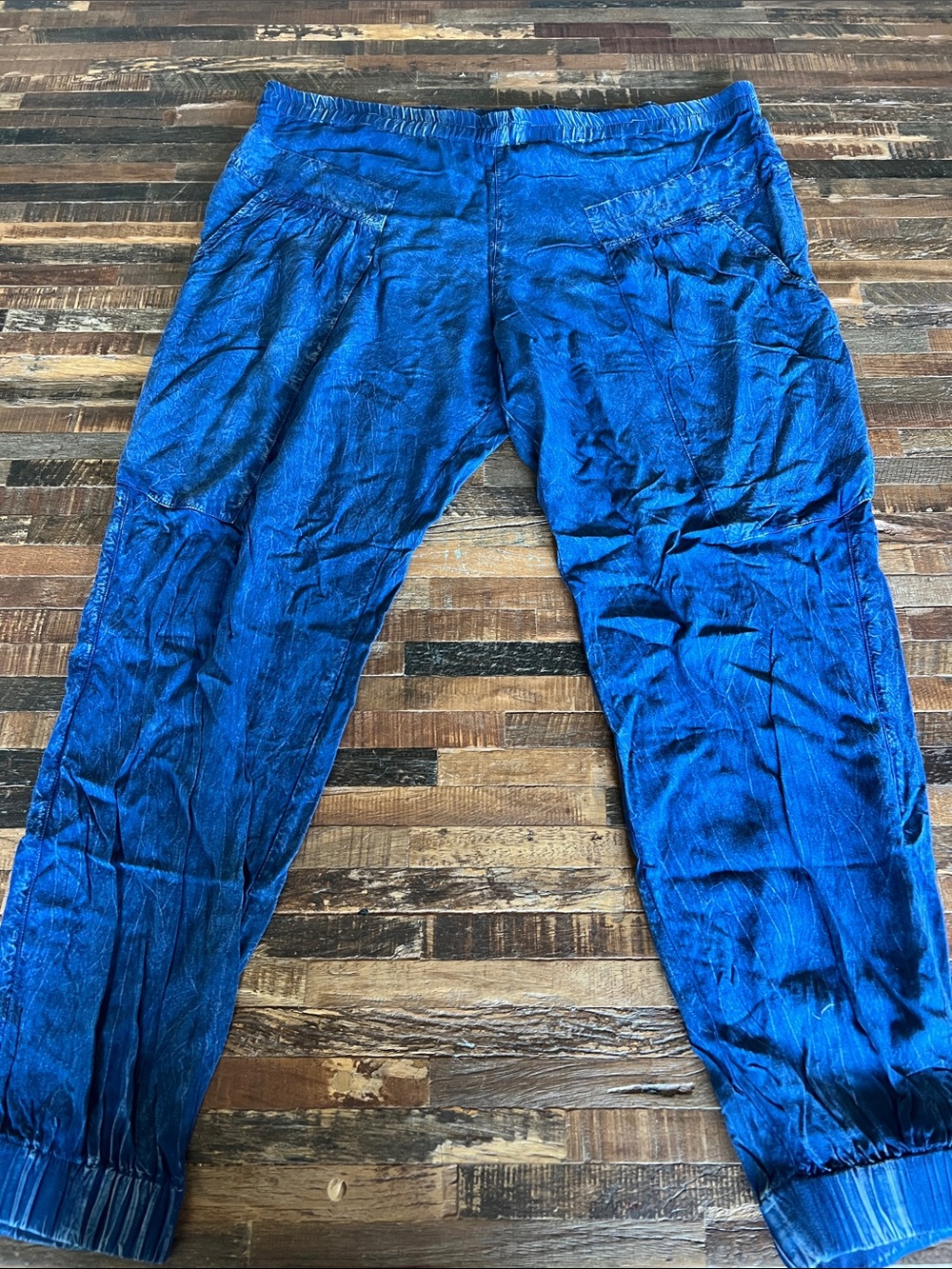 Cobalt Blue Women's Ankle-Length Cropped Pants